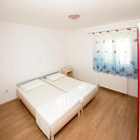 Meri Apartmán